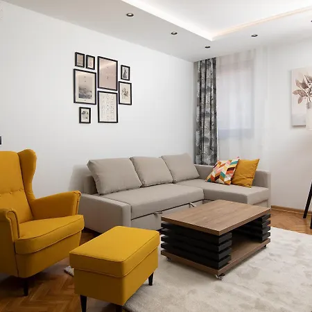 Blue U Centru Pule, Blizina Mora Apartment Pula