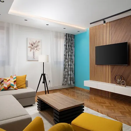 Apartment Blue U Centru Pule, Blizina Mora